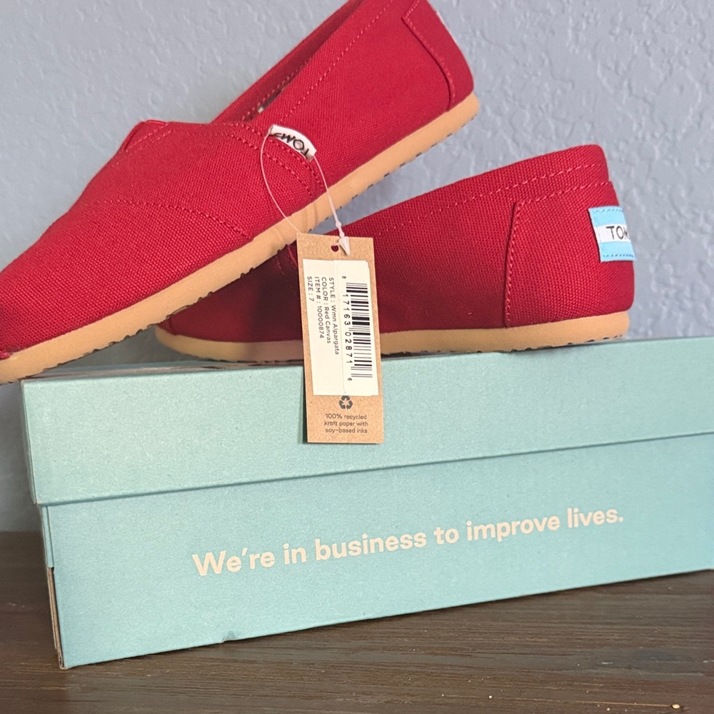 Toms Slip-On Canvas Shoes in Red with Tan Sole